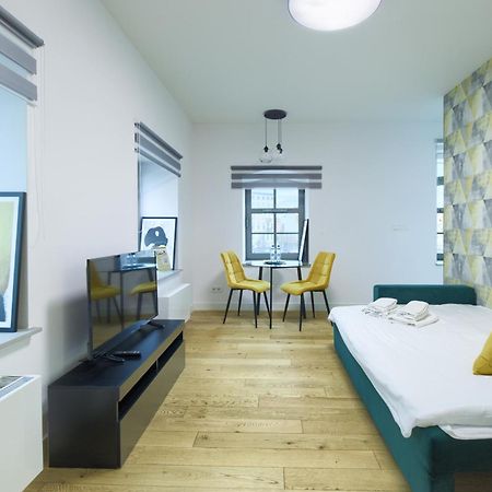 Aboutartapartments - Mlyn Maria فروتسواف المظهر الخارجي الصورة