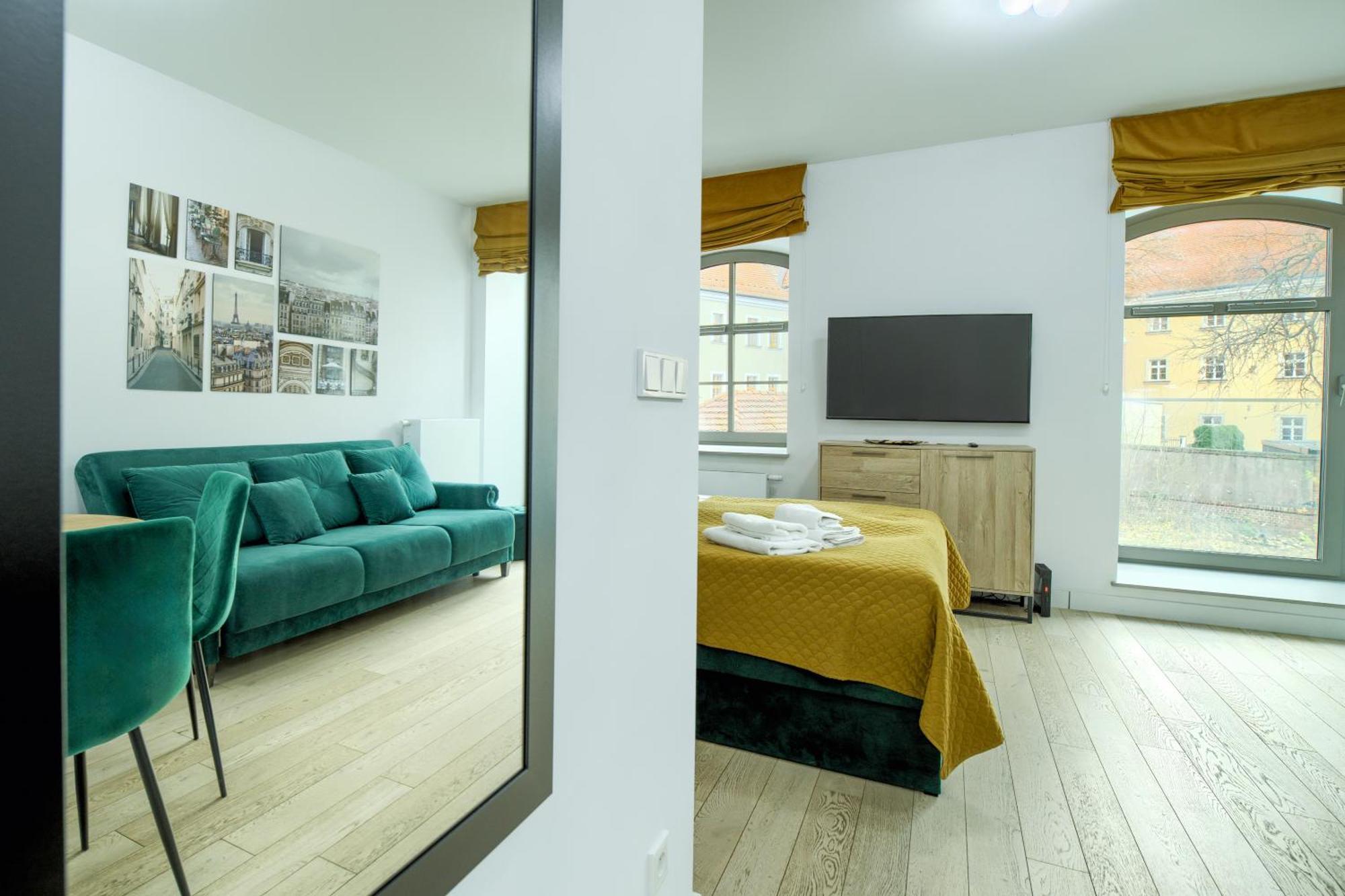 Aboutartapartments - Mlyn Maria فروتسواف المظهر الخارجي الصورة